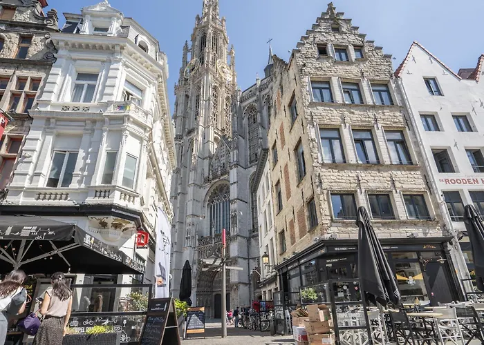 Tempel Cathedral Lodge In The Heart Of Antwerp