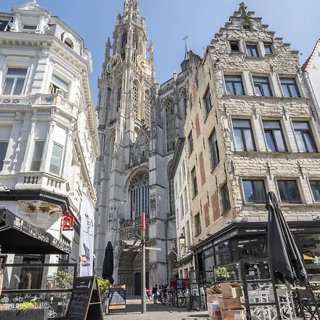 Tempel Cathedral Lodge In The Heart Of Anvers Extérieur photo